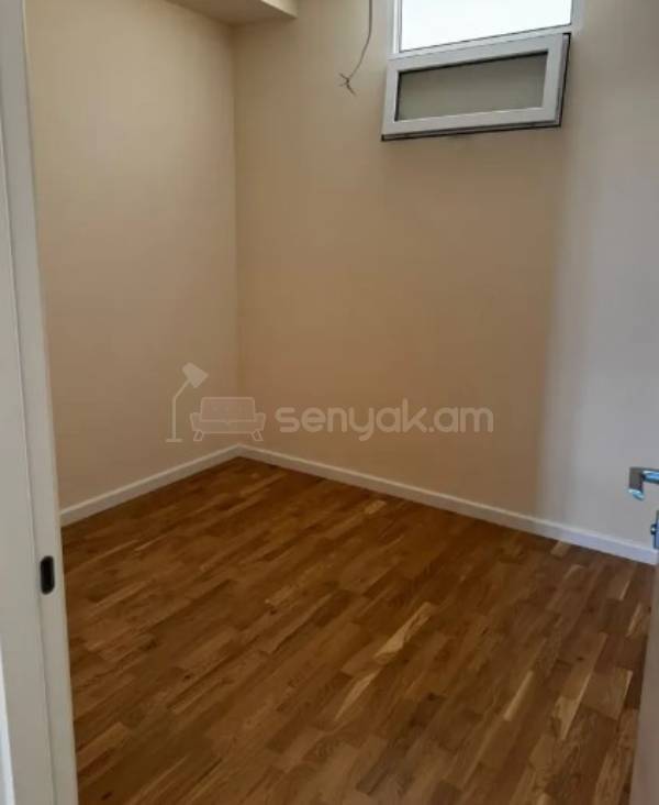 4 Սենյականոց Բնակարան Նորակառույցում, 112քմ, 10/16 հարկ, Կապիտալ Վերանորոգված