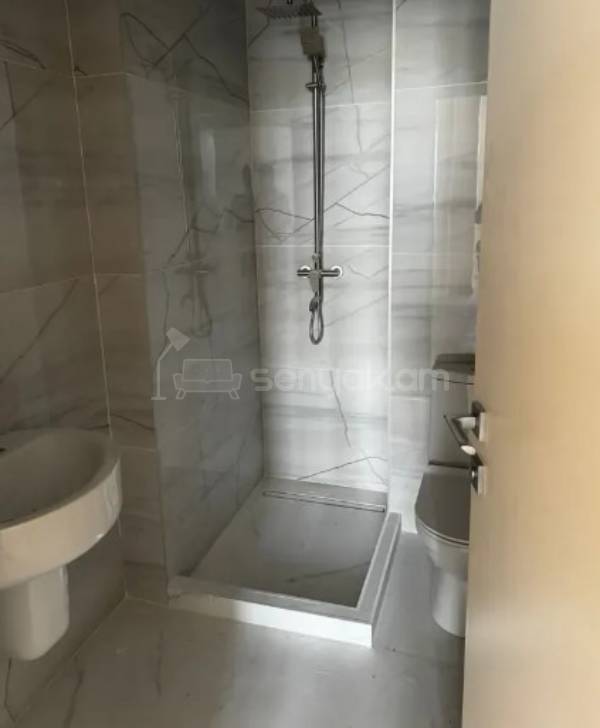 4 Սենյականոց Բնակարան Նորակառույցում, 112քմ, 10/16 հարկ, Կապիտալ Վերանորոգված