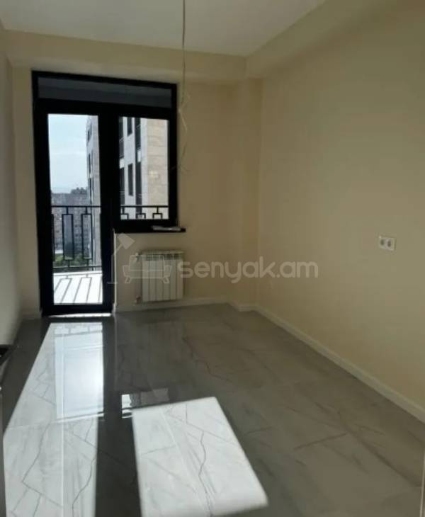4 Սենյականոց Բնակարան Նորակառույցում, 112քմ, 10/16 հարկ, Կապիտալ Վերանորոգված