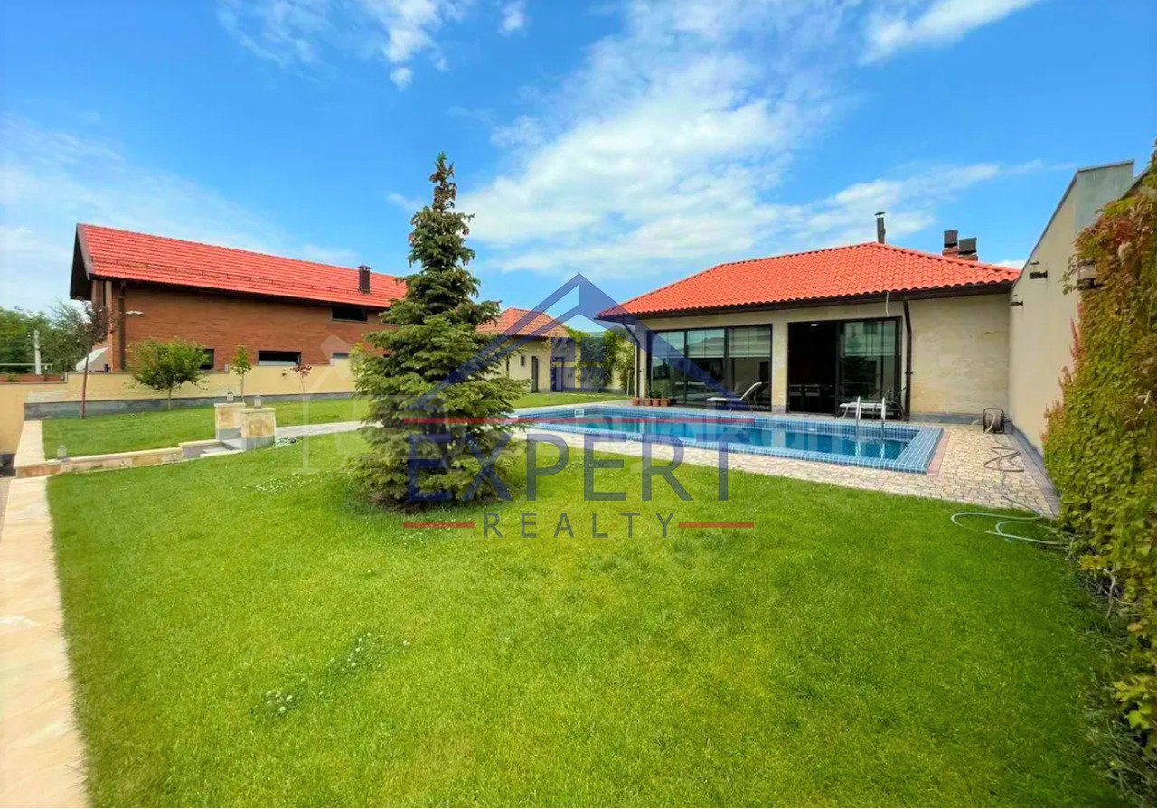 4 Սենյականոց Շքեղ Առանձնատուն, 617քմ, Լողավազանով, Ավտոտնակով