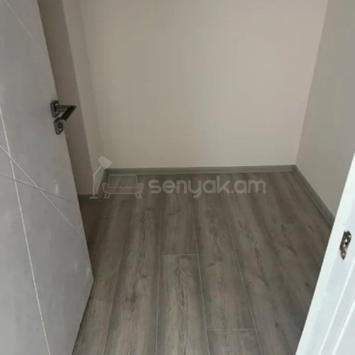 2 Սենյականոց Բնակարան, 65քմ, 14/18 հարկ, Կապիտալ Վերանորոգված