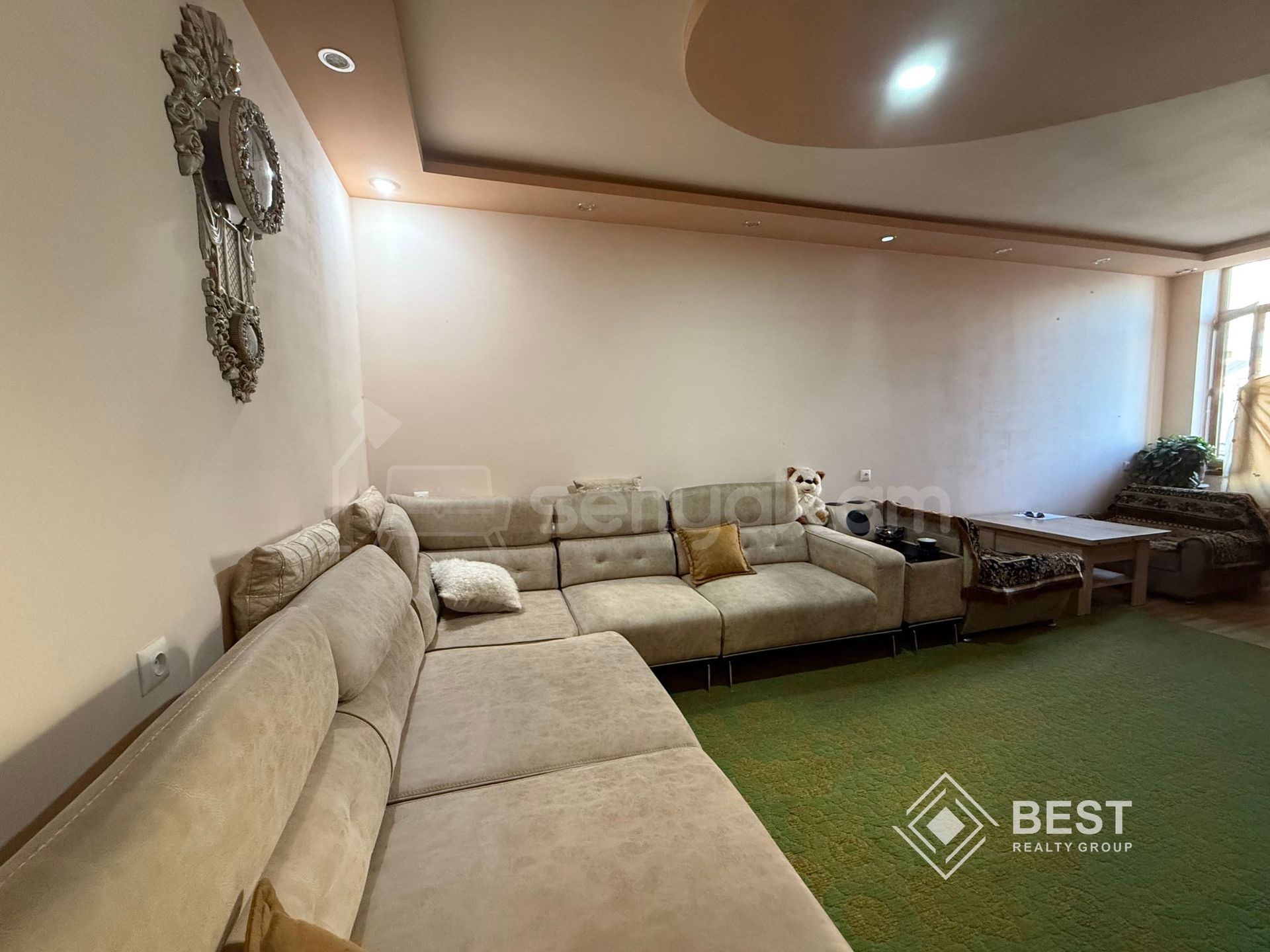 2 Սենյականոց Բնակարան Նորակառույց Քարե Շենքում, 52քմ, 3/7 հարկ, Կապիտալ Վերանորոգված