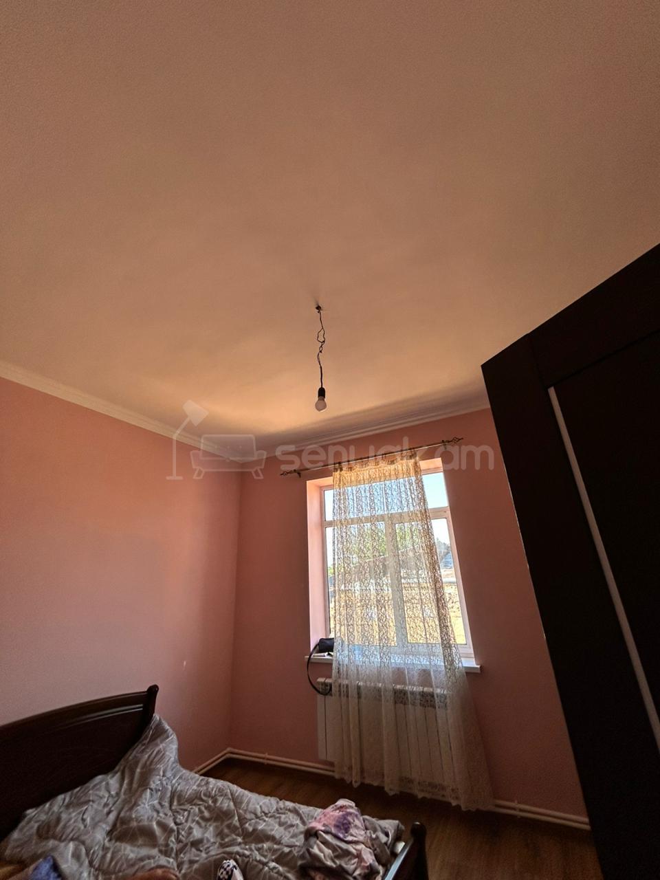 4 Սենյականոց Սեփական Տուն, 194քմ, Նորմալ Վիճակում