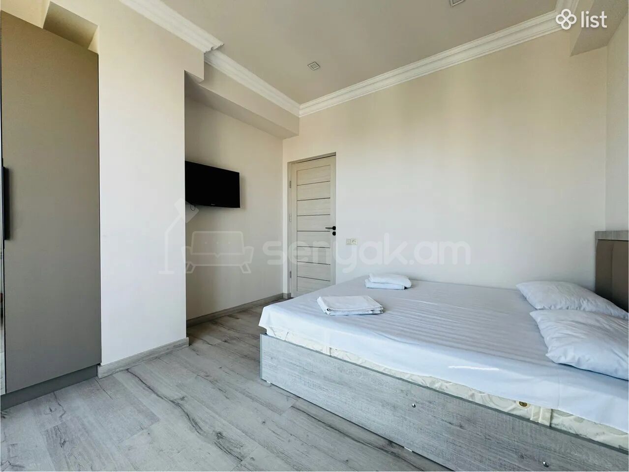 2 Սենյականոց Բնակարան, 34քմ, 6/9 հարկ, Դիզայներական Վերանորոգված