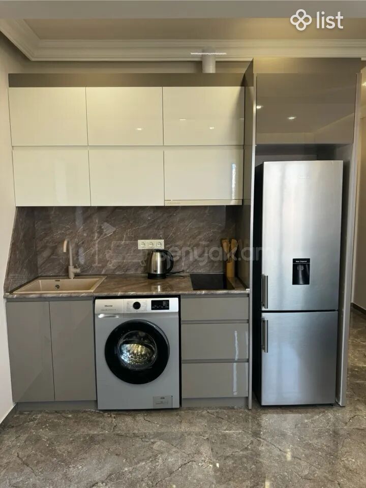 2 Սենյականոց Բնակարան, 34քմ, 6/9 հարկ, Դիզայներական Վերանորոգված