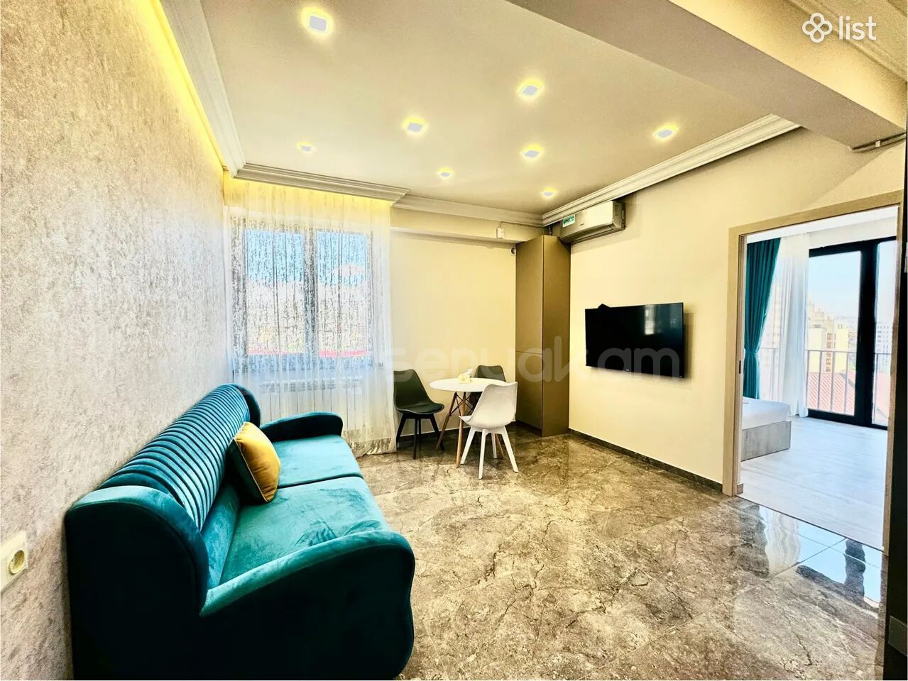 2 Սենյականոց Բնակարան, 34քմ, 6/9 հարկ, Դիզայներական Վերանորոգված