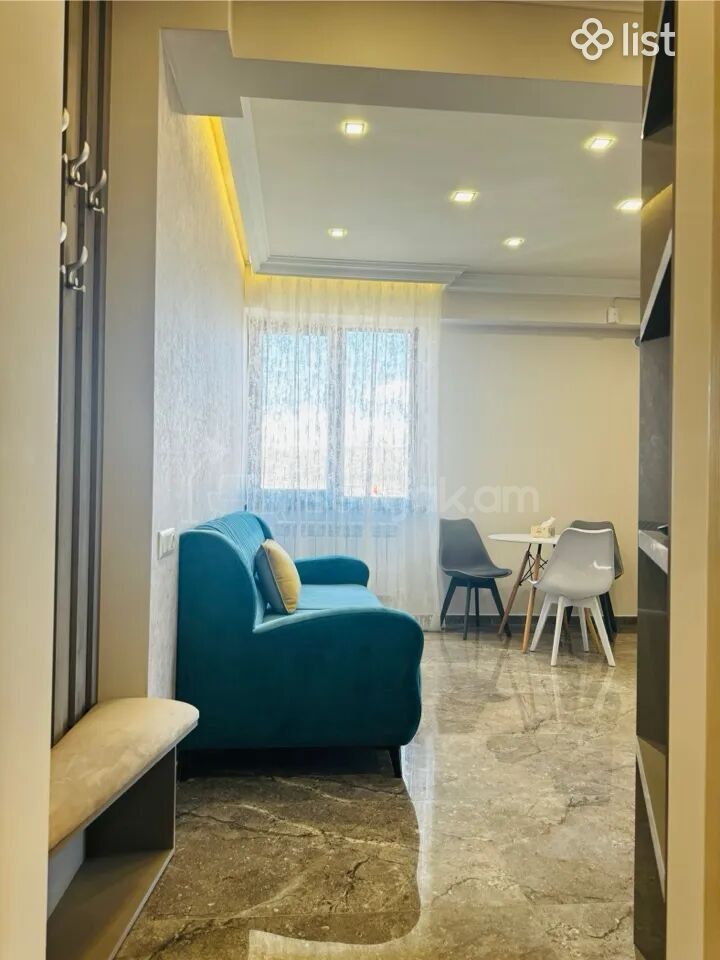 2 Սենյականոց Բնակարան, 34քմ, 6/9 հարկ, Դիզայներական Վերանորոգված