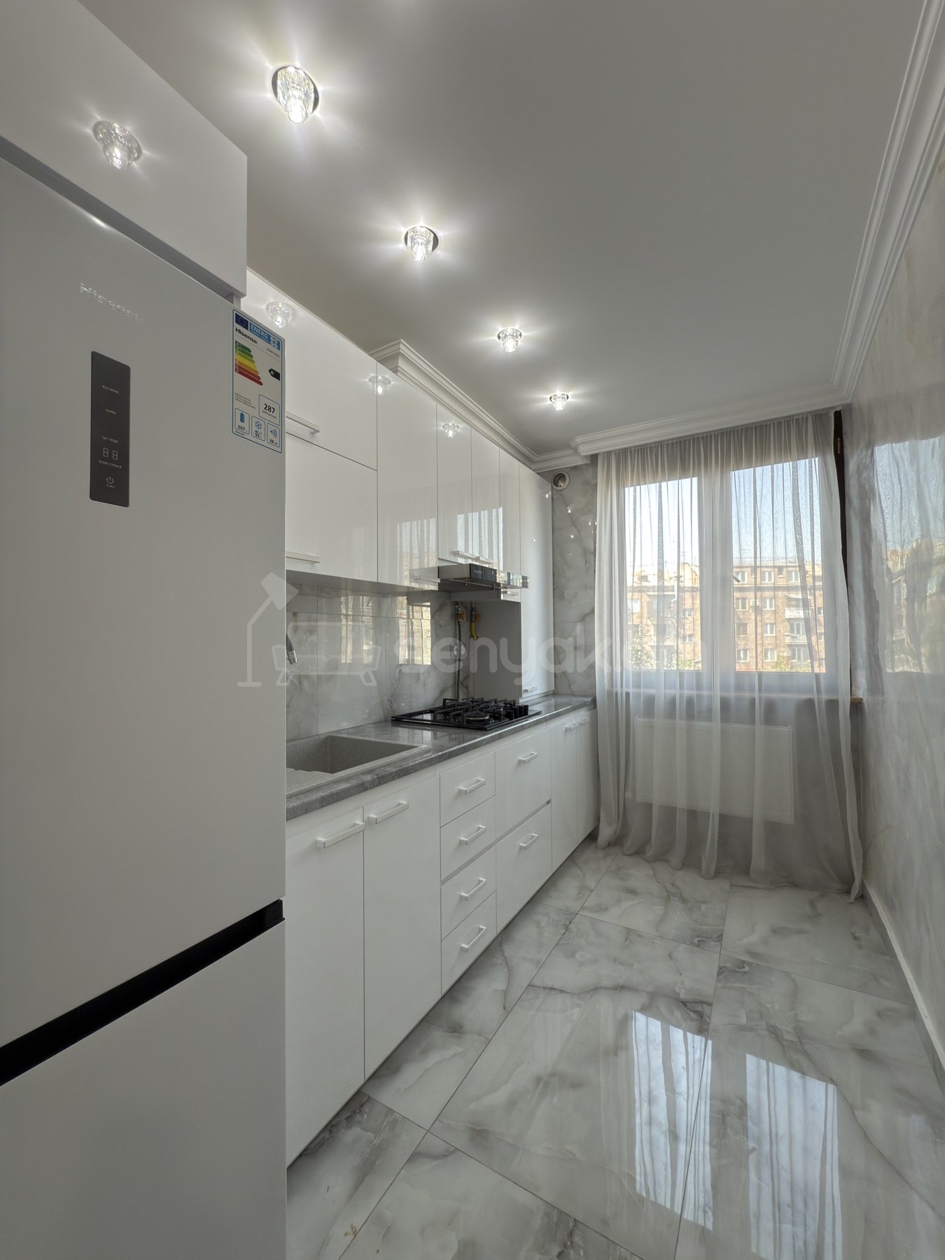 3 Սենյականոց Բնակարան, 80քմ, 4/9 հարկ, Դիզայներական Վերանորոգված