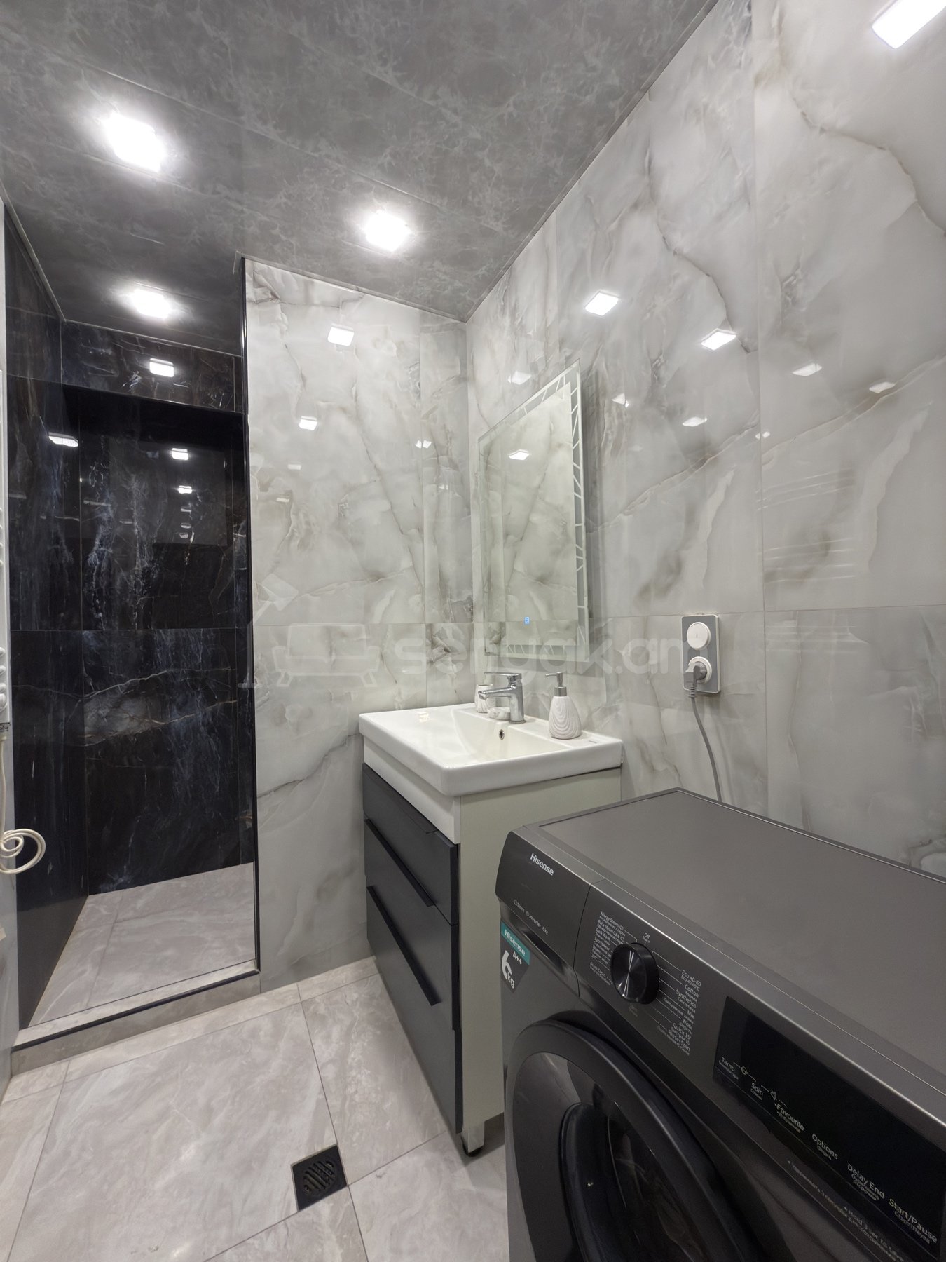 3 Սենյականոց Բնակարան, 80քմ, 4/9 հարկ, Դիզայներական Վերանորոգված