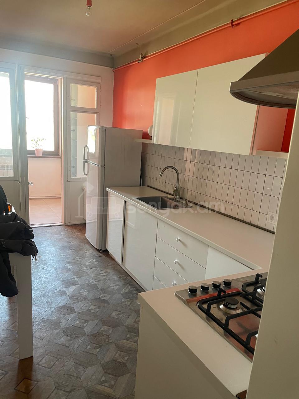 3 Սենյականոց Բնակարան, 96քմ, 4/9 հարկ, Կապիտալ Վերանորոգված