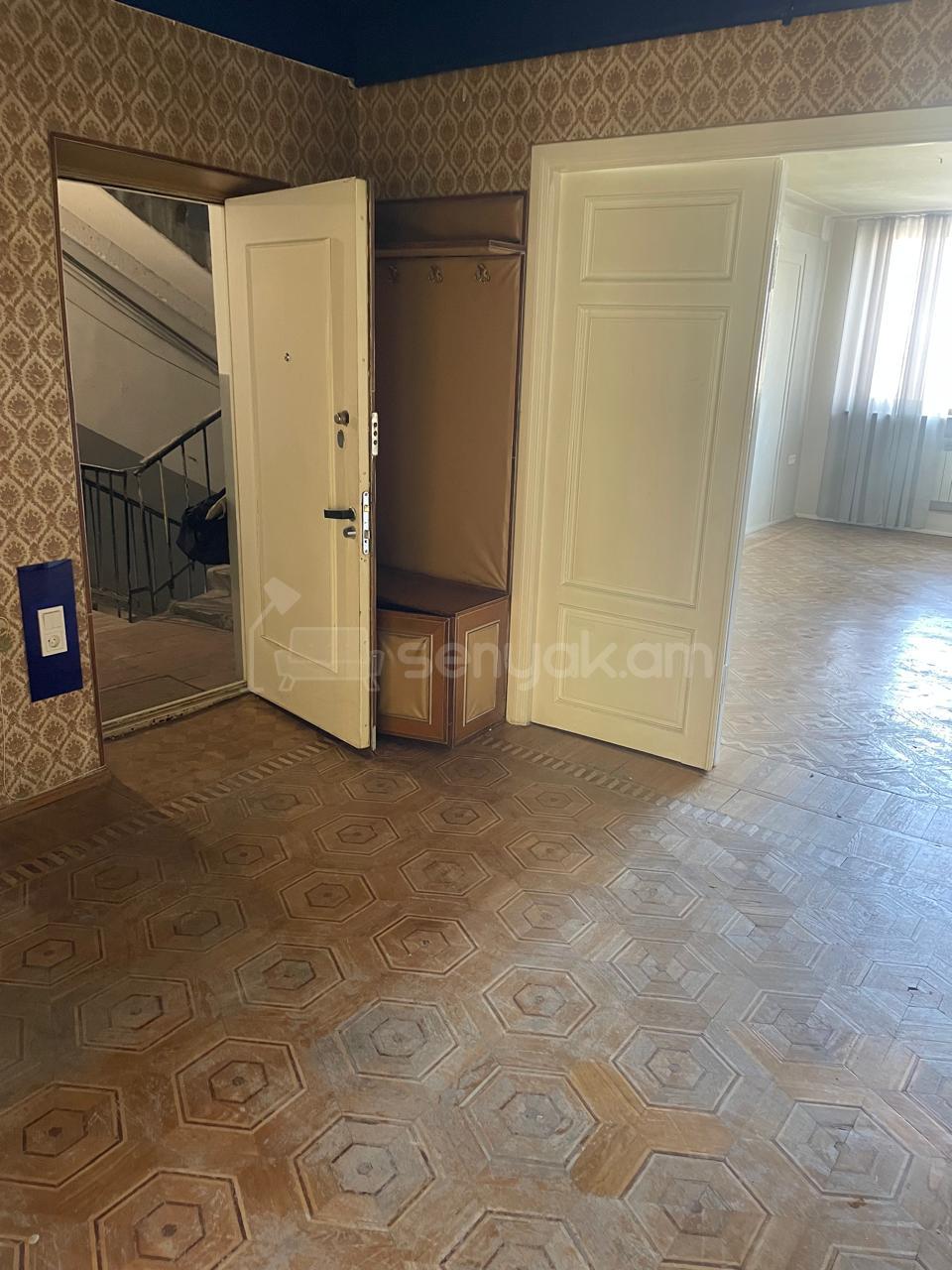 3 Սենյականոց Բնակարան, 96քմ, 4/9 հարկ, Կապիտալ Վերանորոգված