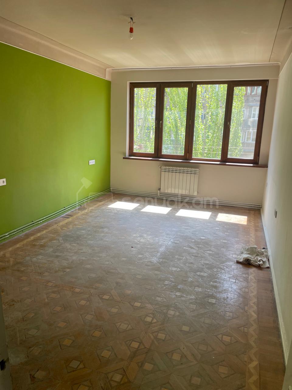 3 Սենյականոց Բնակարան, 96քմ, 4/9 հարկ, Կապիտալ Վերանորոգված