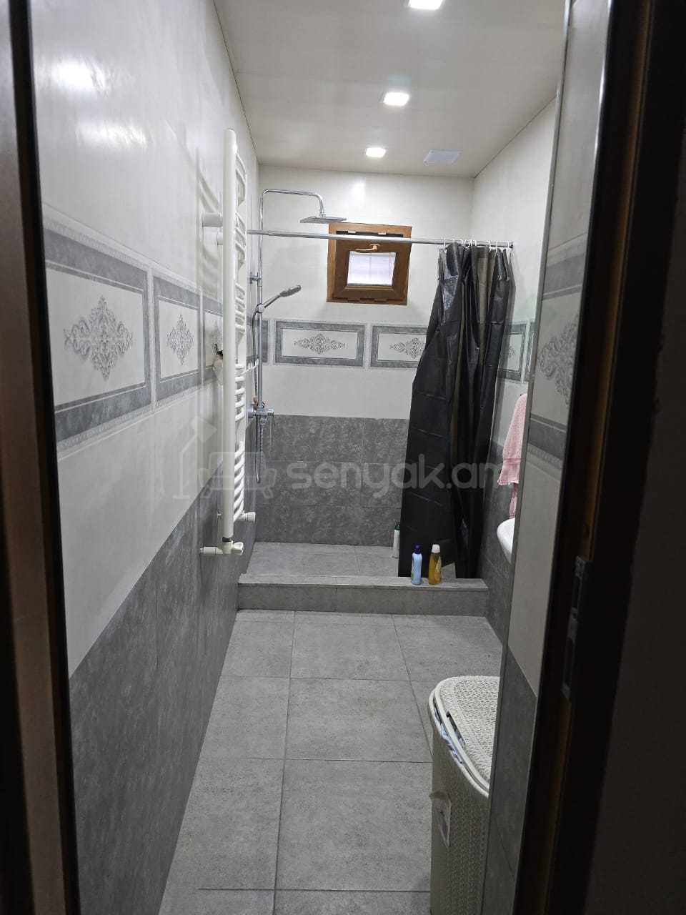 4 Սենյականոց Սեփական Տուն, 129քմ, Կոսմետիկ Վերանորոգված