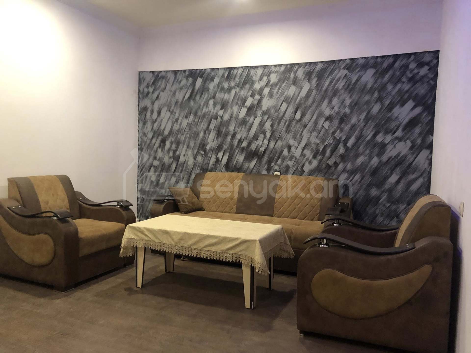 6 Սենյականոց Սեփական Տուն, 180քմ, Նորմալ Վիճակում, Կահավորված