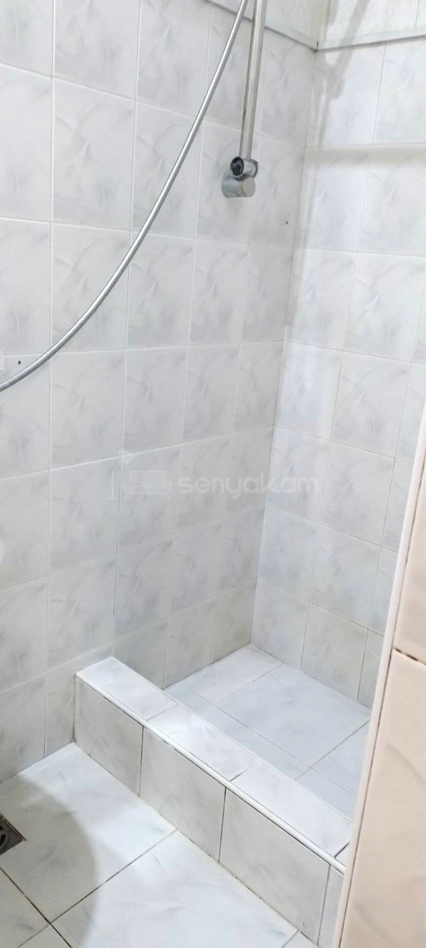 6 Սենյականոց Սեփական Տուն, 180քմ, Նորմալ Վիճակում, Կահավորված