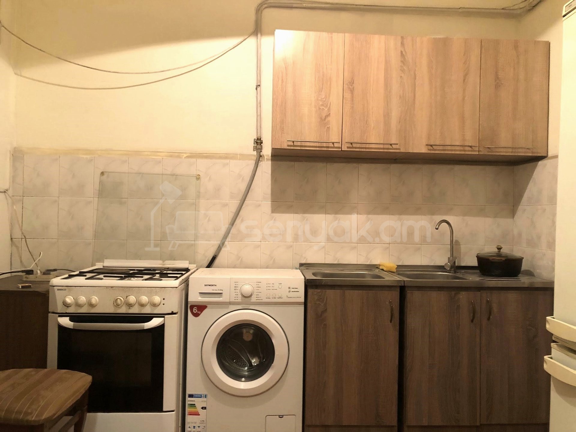 6 Սենյականոց Սեփական Տուն, 180քմ, Նորմալ Վիճակում, Կահավորված