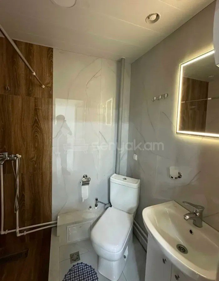 2 Սենյականոց Բնակարան, 56քմ, 5/9 հարկ, Կապիտալ Վերանորոգված, Կահավորված