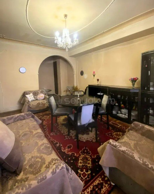 2 Սենյականոց Բնակարան, 43քմ, 3/9 հարկ, Պետական Վիճակում