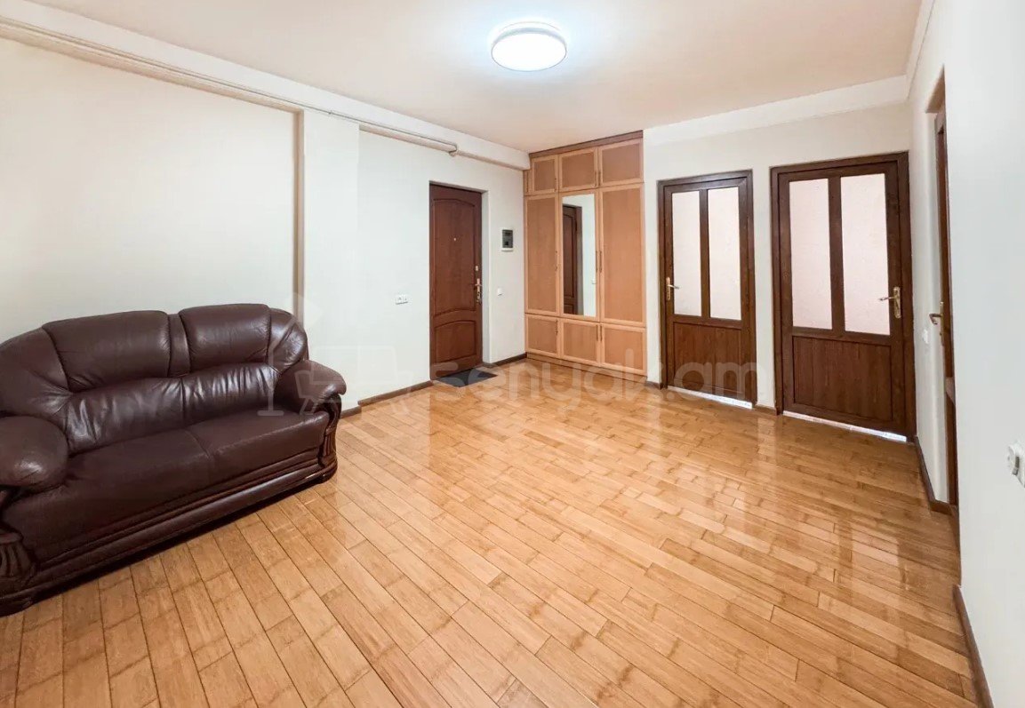 3 Սենյականոց Բնակարան, 100քմ, 7/9 հարկ, Կապիտալ Վերանորոգված, Կահավորված