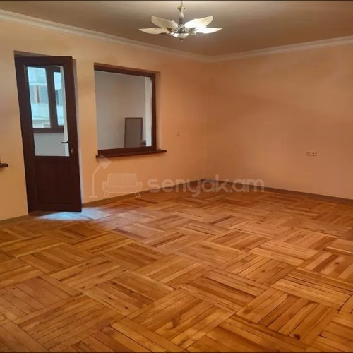 3 Սենյականոց Բնակարան, 95քմ, 3/9 հարկ, Կոսմետիկ Վերանորոգված, Մասամբ Կահավորված, Արևկող