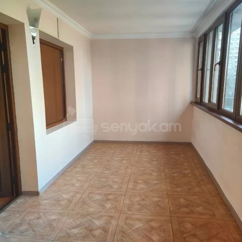 3 Սենյականոց Բնակարան, 95քմ, 3/9 հարկ, Կոսմետիկ Վերանորոգված, Մասամբ Կահավորված, Արևկող