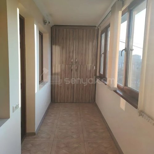 3 Սենյականոց Բնակարան, 95քմ, 3/9 հարկ, Կոսմետիկ Վերանորոգված, Մասամբ Կահավորված, Արևկող
