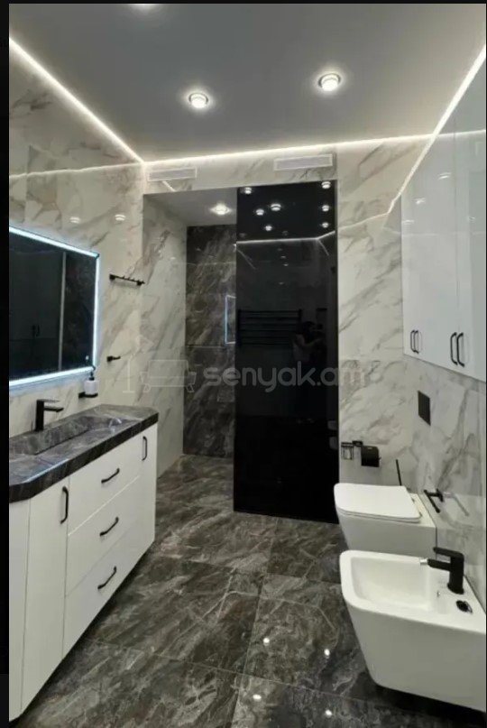 3 Սենյականոց Բնակարան, 90քմ, 2/6 հարկ, Դիզայներական Վերանորոգված, Կահավորված