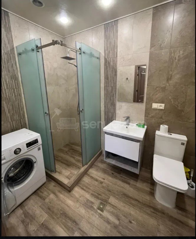 2 Սենյականոց Բնակարան Նորակառույցում, 60քմ, 5/12 հարկ, Կապիտալ Վերանորոգված, Կահավորված