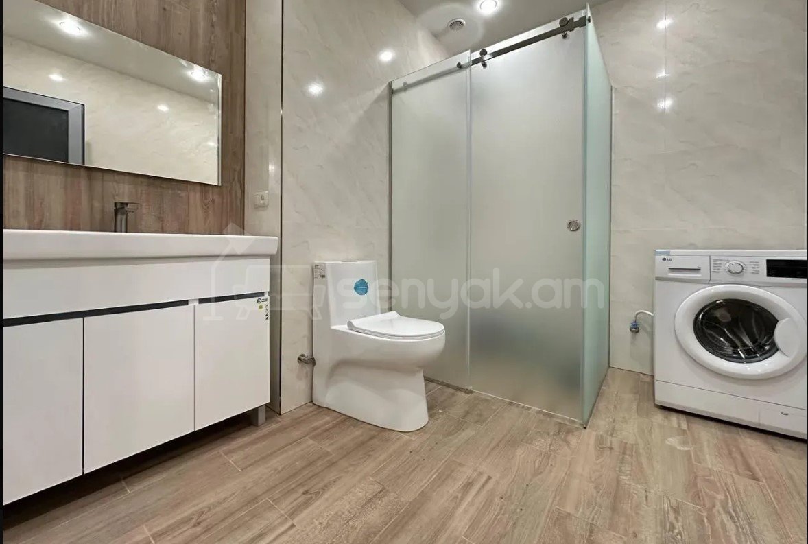 2 Սենյականոց Բնակարան Նորակառույցում, 73քմ, 15/18 հարկ, Դիզայներական Վերանորոգված, Կահավորված