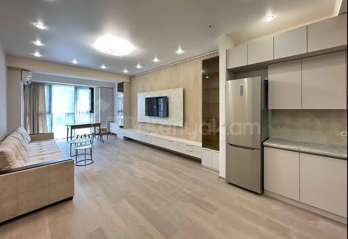 2 Սենյականոց Բնակարան Նորակառույցում, 73քմ, 15/18 հարկ, Դիզայներական Վերանորոգված, Կահավորված