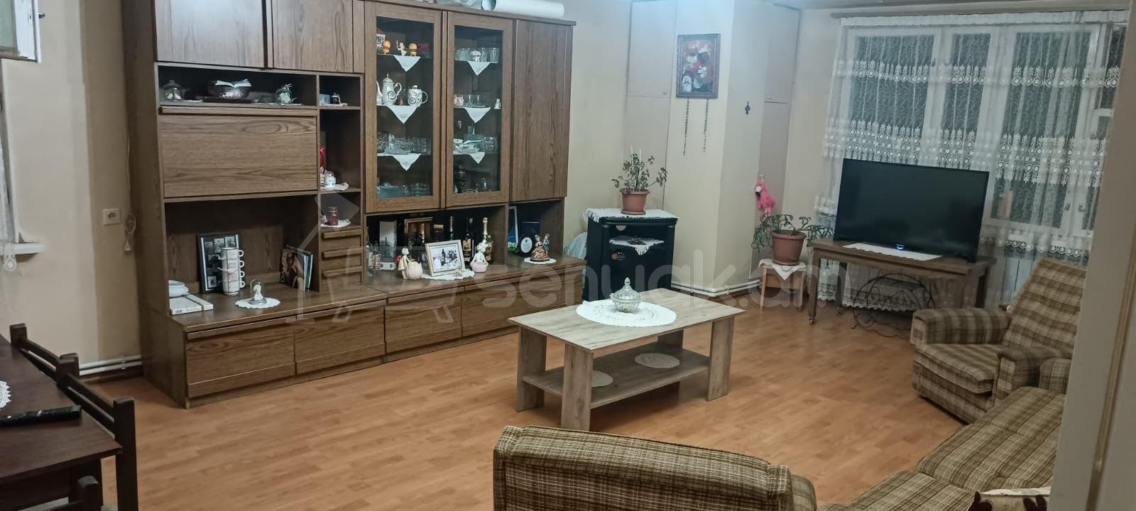 3 Սենյականոց Բնակարան, 83քմ, 9/14 հարկ, Նորմալ Վիճակում