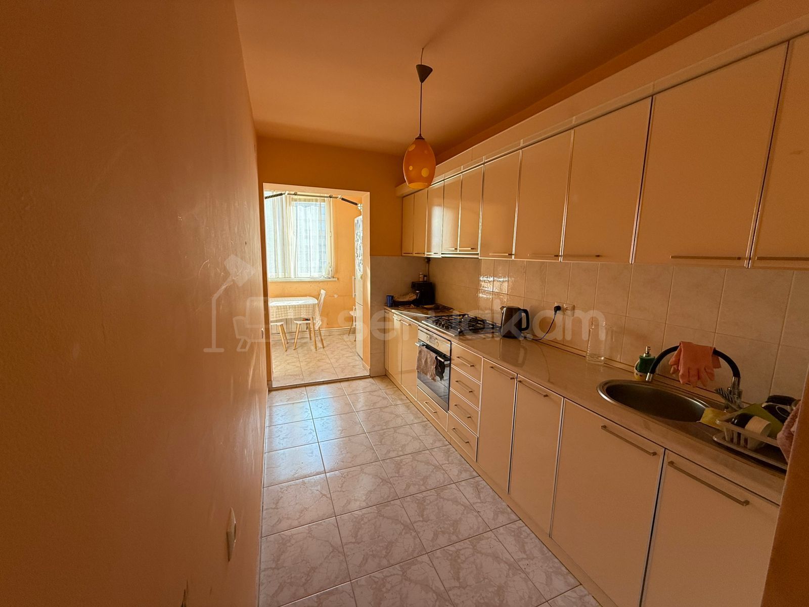 2 Սենյականոց Բնակարան, 70քմ, 8/9 հարկ, Նորմալ Վիճակում, Կահավորված, Արևկող