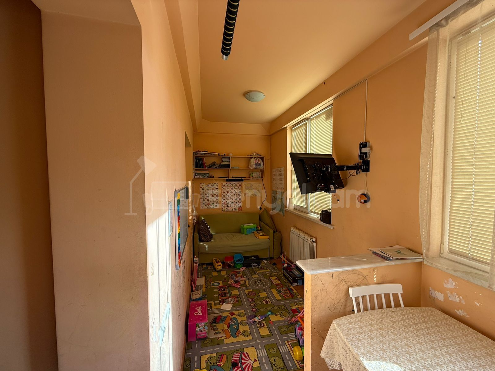 2 Սենյականոց Բնակարան, 70քմ, 8/9 հարկ, Նորմալ Վիճակում, Կահավորված, Արևկող