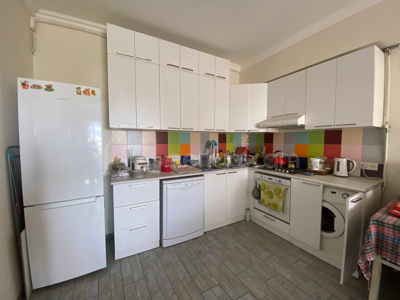 2 Սենյականոց Բնակարան, 40քմ, 3/9 հարկ, Կապիտալ Վերանորոգված, Կահավորված, Արևկող