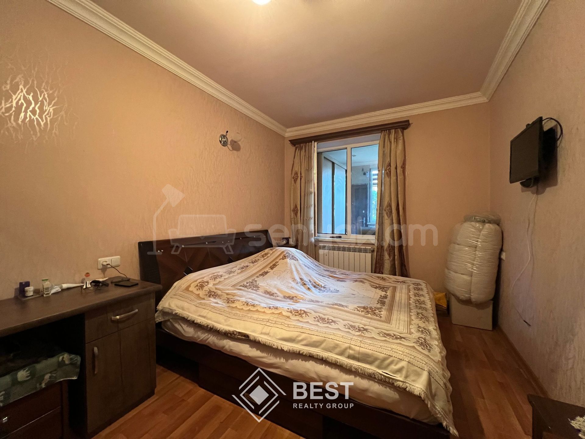 3 Սենյականոց Բնակարան Քարե Շենքում, 118քմ, 1/5 հարկ, Կապիտալ Վերանորոգված