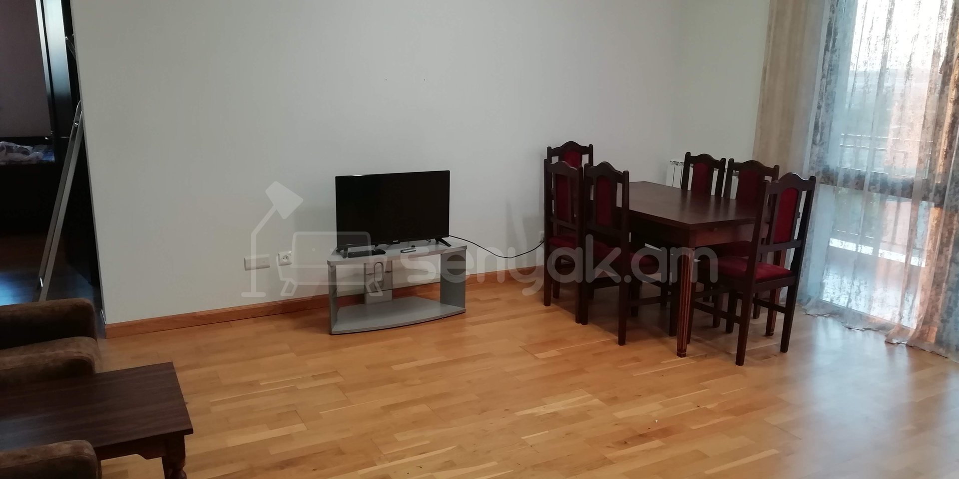 3 Սենյականոց Բնակարան Նորակառույցում, 81քմ, 6/8 հարկ, Կապիտալ Վերանորոգված, Կահավորված