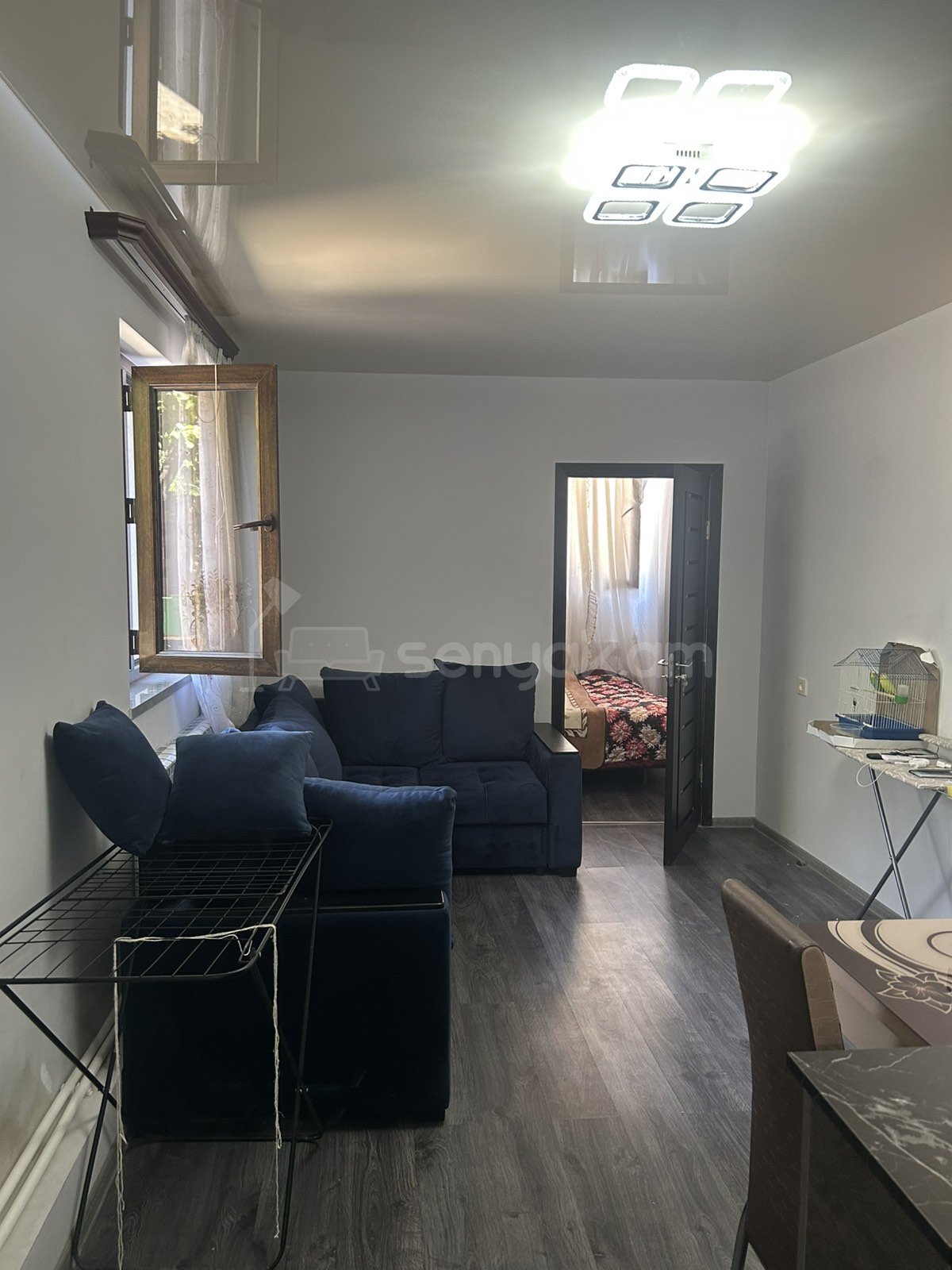 1 Սենյականոց Բնակարան Քարե Շենքում, 45քմ, 1/1 հարկ, Կապիտալ Վերանորոգված, Կահավորված