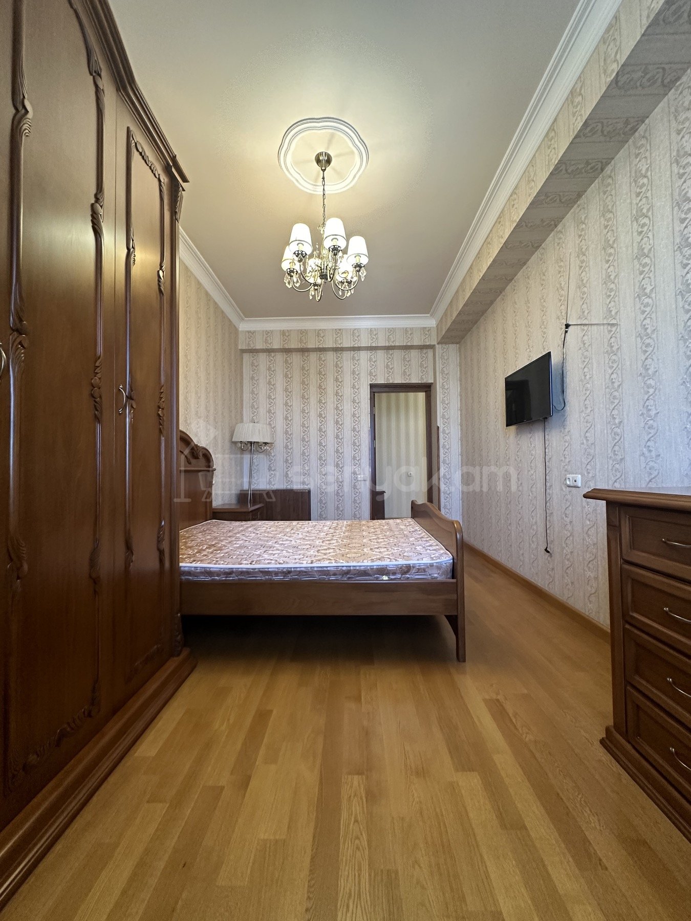 3 Սենյականոց Բնակարան Նորակառույցում, 71քմ, 9/11 հարկ, Կապիտալ Վերանորոգված