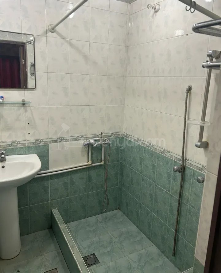 3 Սենյականոց Բնակարան Քարե Շենքում, 77քմ, 5/9 հարկ, Կապիտալ Վերանորոգված, Կահավորված, Արևկող