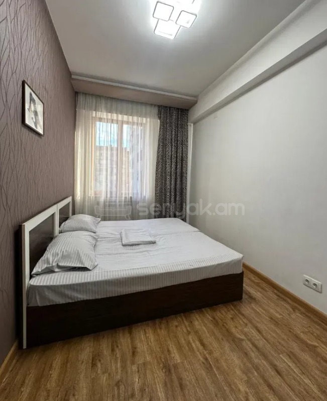 3 Սենյականոց Բնակարան, 112քմ, 4/13 հարկ, Կապիտալ Վերանորոգված, Կահավորված