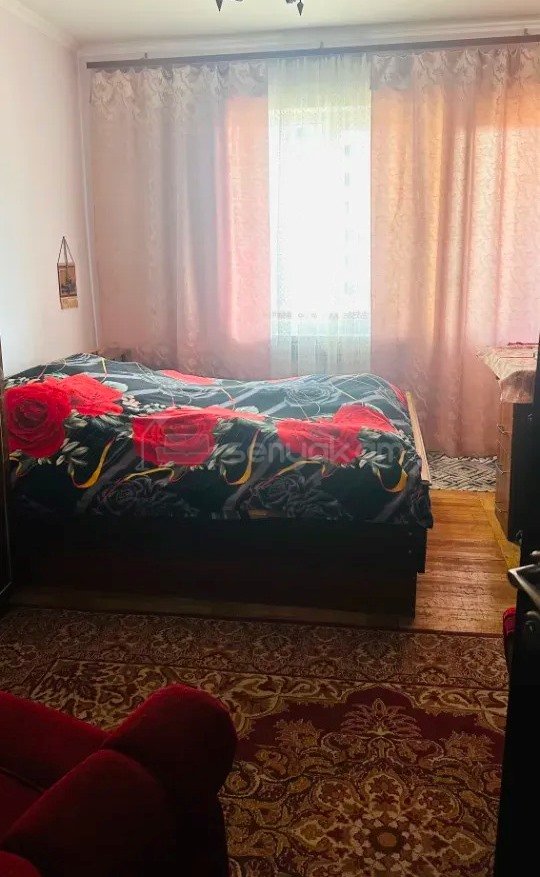 4 Սենյականոց Բնակարան, 100քմ, 7/9 հարկ, Նորմալ Վիճակում