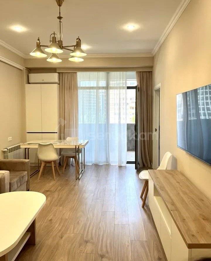 3 Սենյականոց Բնակարան Նորակառույցում, 74քմ, 7/18 հարկ, Դիզայներական Վերանորոգված