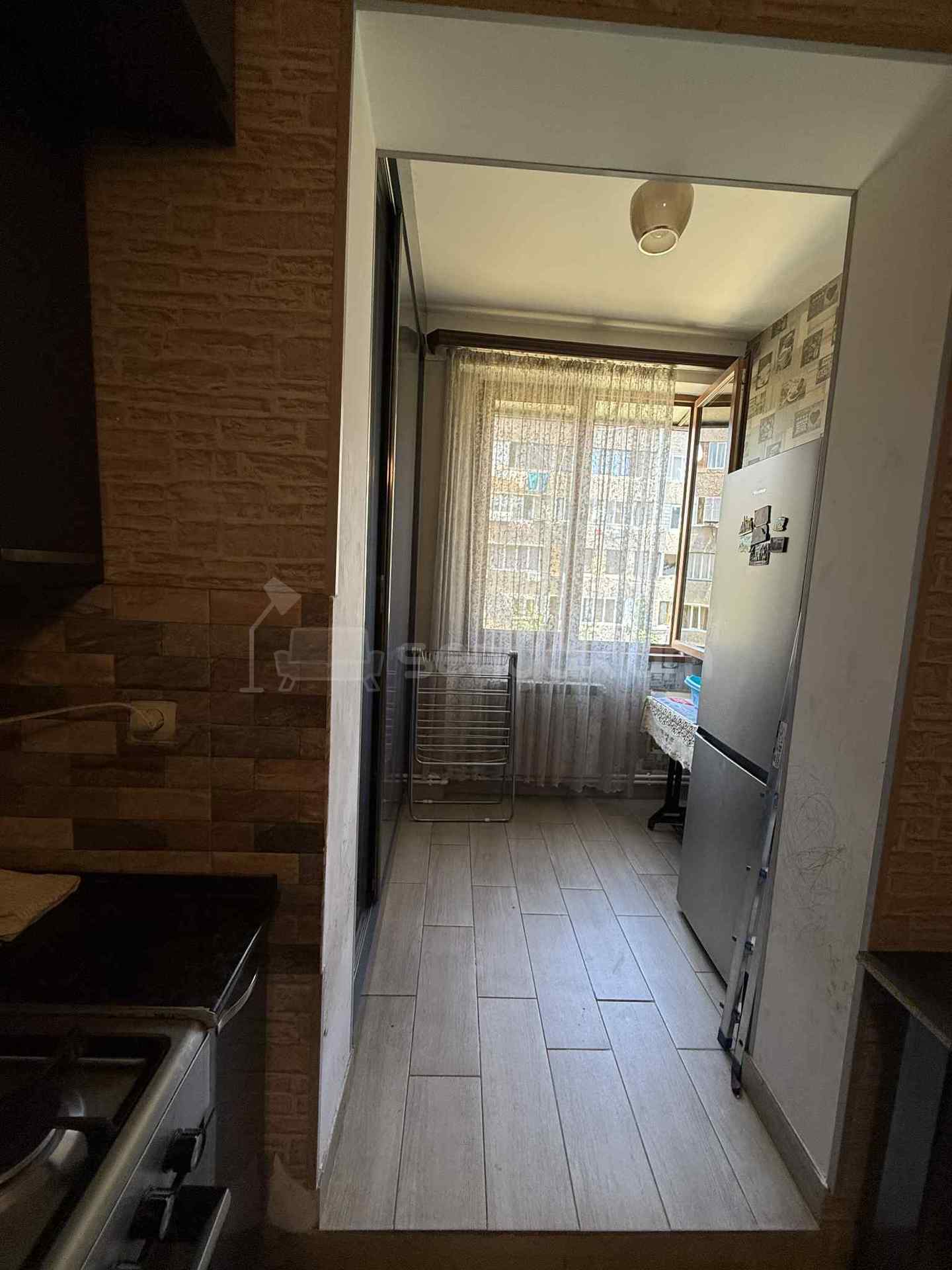 3 Սենյականոց Բնակարան, 75քմ, 3/5 հարկ, Նորմալ Վիճակում