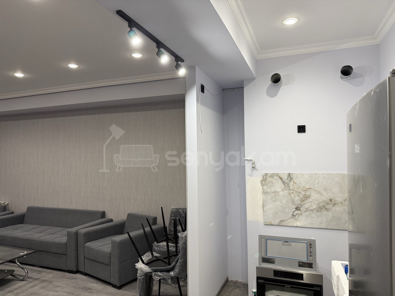 2 Սենյականոց Բնակարան, 71քմ, 14/17 հարկ, Դիզայներական Վերանորոգված, Կահավորված, Արևկող