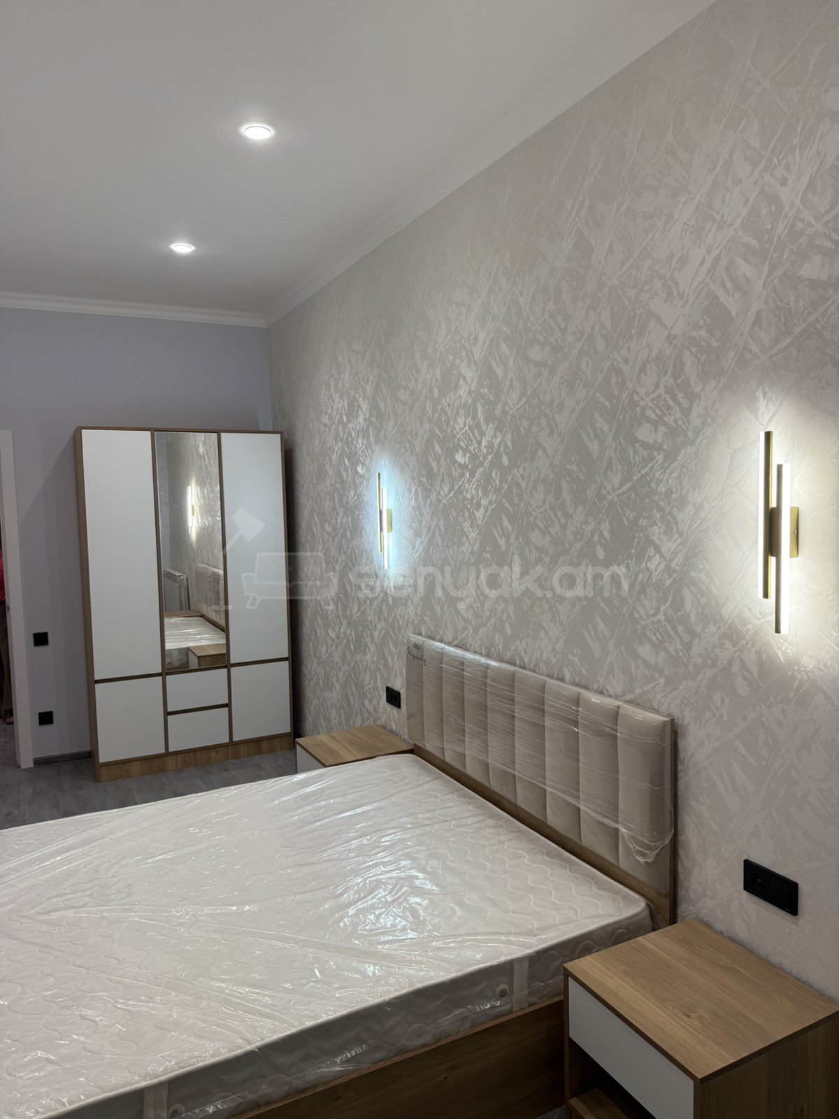 2 Սենյականոց Բնակարան, 71քմ, 14/17 հարկ, Դիզայներական Վերանորոգված, Կահավորված, Արևկող