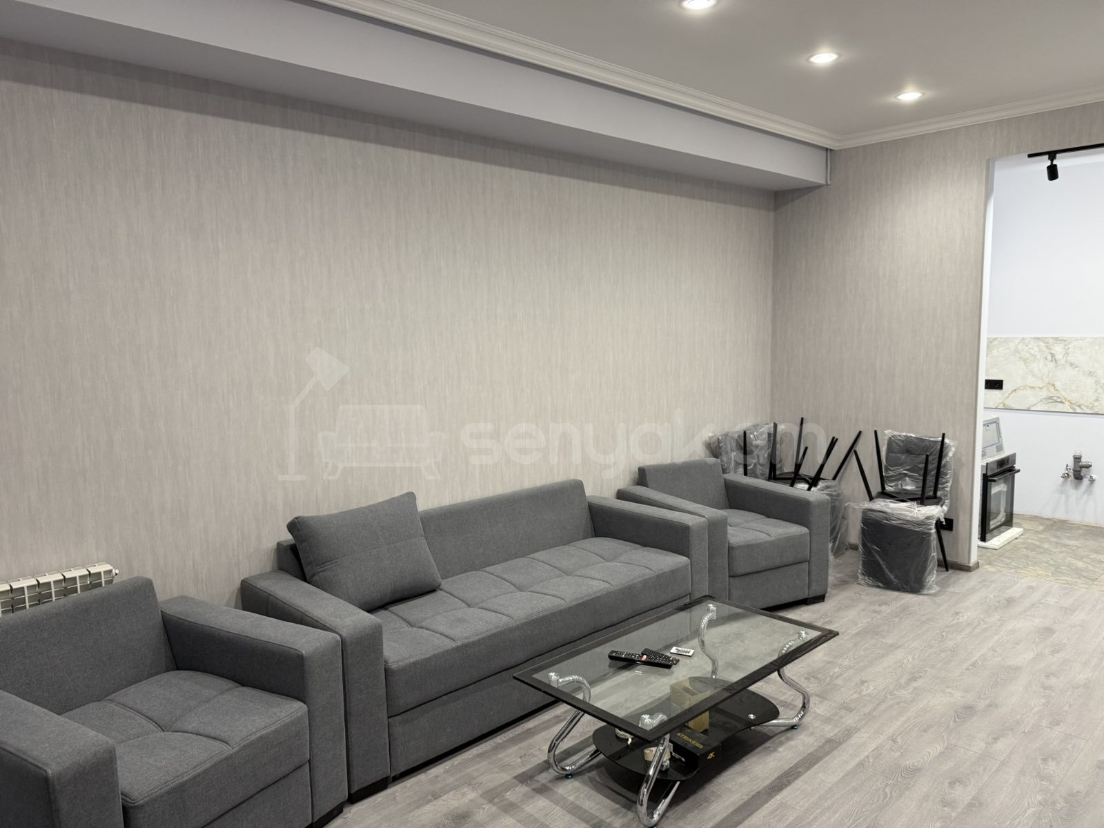 2 Սենյականոց Բնակարան, 71քմ, 14/17 հարկ, Դիզայներական Վերանորոգված, Կահավորված, Արևկող