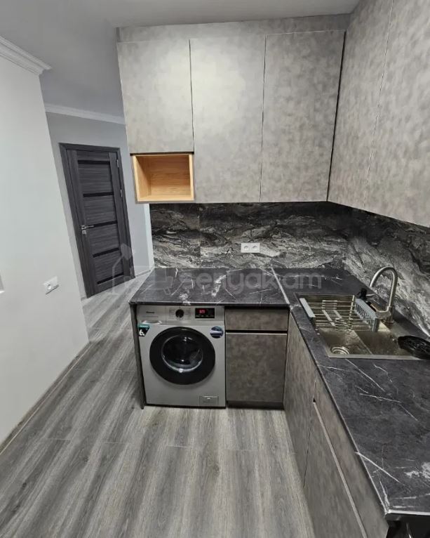 2 Սենյականոց Բնակարան, 37քմ, 2/4 հարկ, Դիզայներական Վերանորոգված