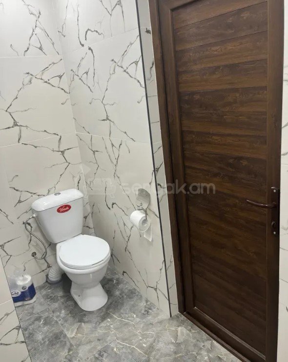 3 Սենյականոց Բնակարան, 96քմ, 2/9 հարկ, Կապիտալ Վերանորոգված