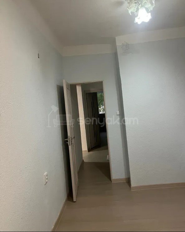 3 Սենյականոց Բնակարան, 96քմ, 2/9 հարկ, Կապիտալ Վերանորոգված