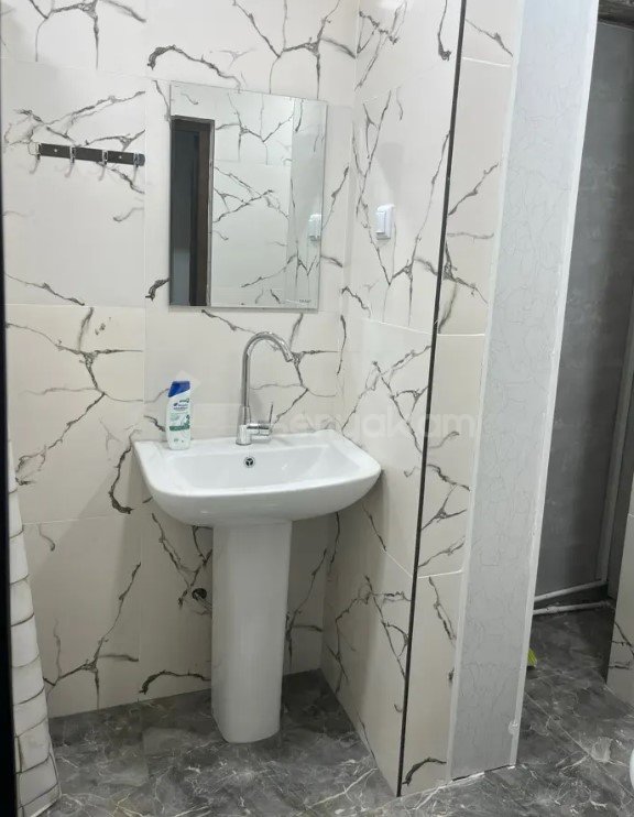 3 Սենյականոց Բնակարան, 96քմ, 2/9 հարկ, Կապիտալ Վերանորոգված